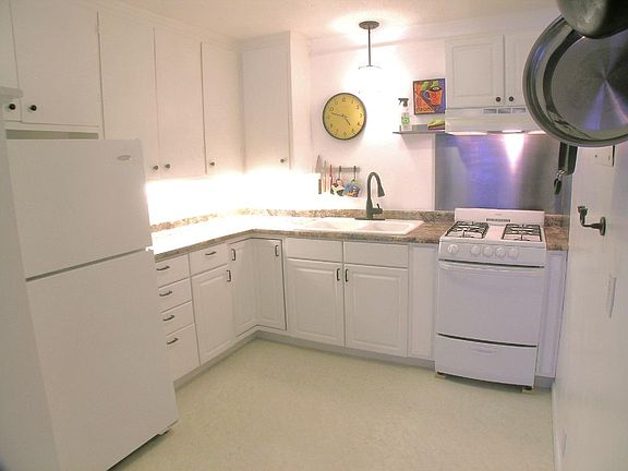4th image of 405 15th Ave N APT 1