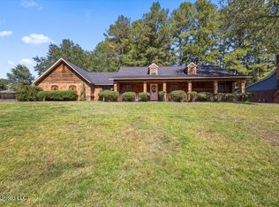 174 Blackmon Rd, Byram, MS 39272