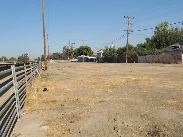 1325 Monterey St, Fresno, CA 93706