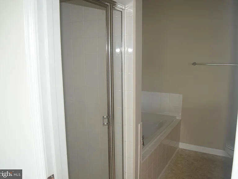 226 Bardel Dr #226 — Photo 18