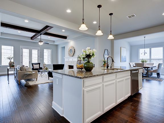 Front Gate at Fair Oaks Ranch 70 - Carmen Interior Image 4