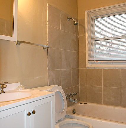 3rd image of 18916 E Arrowhead Dr