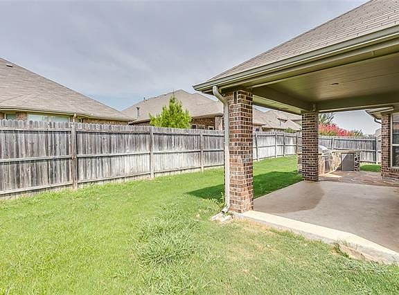 4th image of 8129 Mountain Cedar Dr