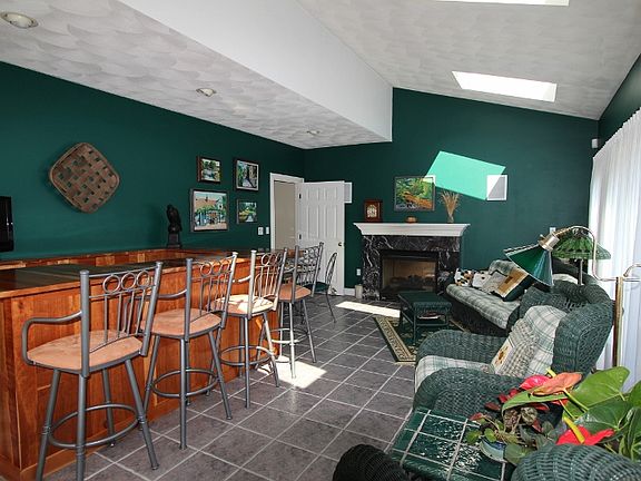 Fireplace & Cherry Bar