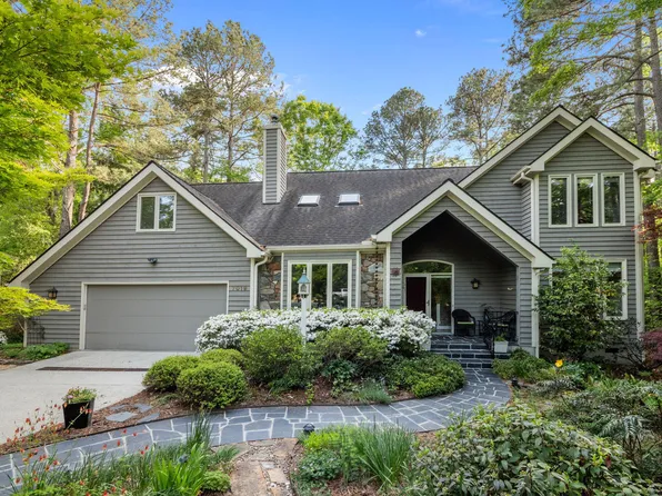 7019 Knotty Pine Dr, Chapel Hill, NC 27517