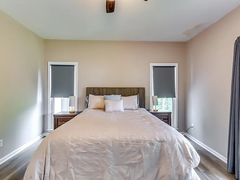 Mallard Lake Pl — Photo 25