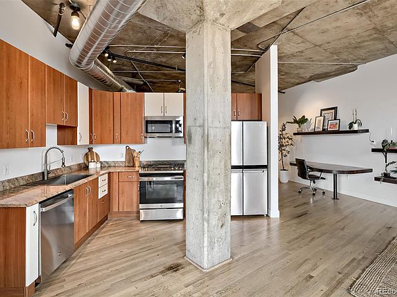5th image of 2500 Walnut Street #312
