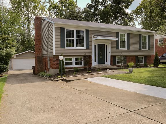 3rd image of 12504 Live Oak Dr