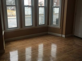 23 Grove St APT 1, Brockton, MA 02301