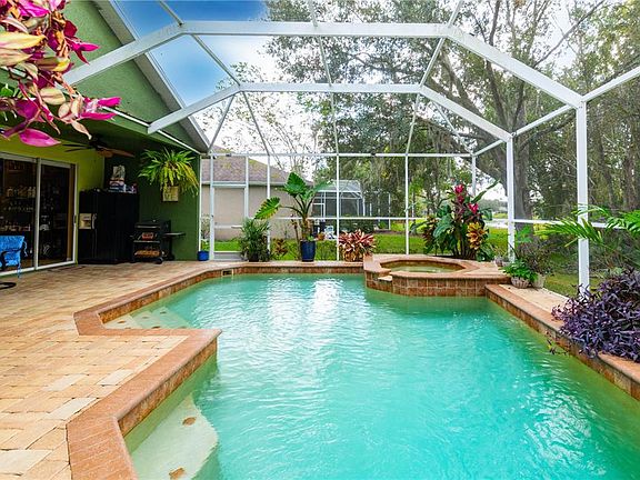 3rd image of 8503 Gold Finch Ct