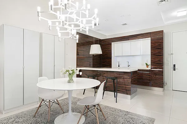 Rented by Compass | media 28