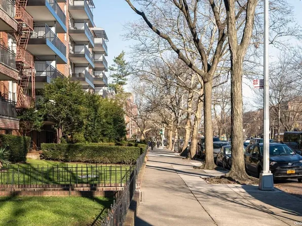 800 Ocean Parkway #1-D, Brooklyn, NY 11230