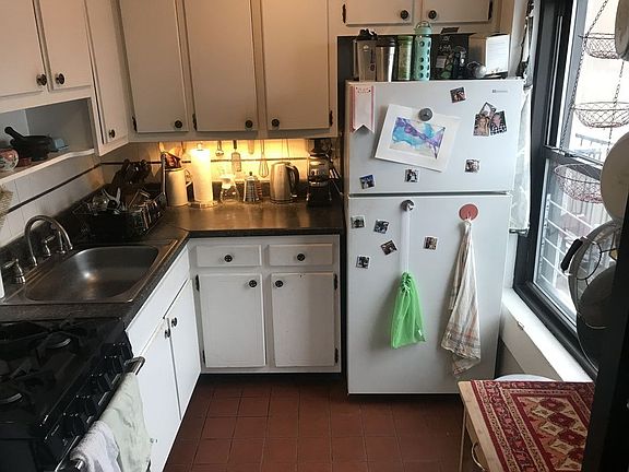 4th image of 66 2nd Pl APT 4