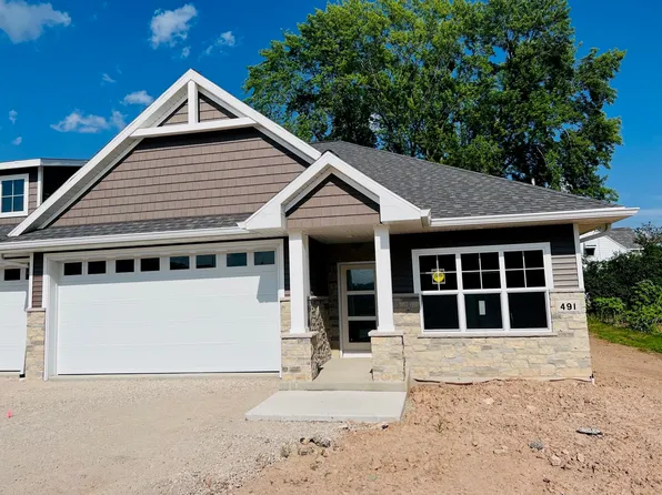 491 Papermill Cir, Kimberly, WI 54136