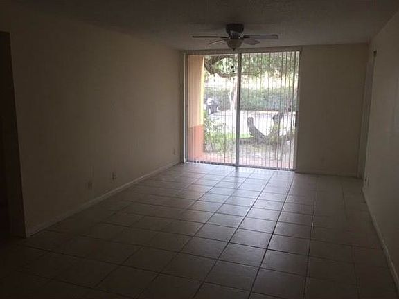 3rd image of 10725 Cleary Blvd APT 101