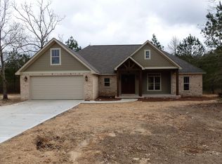 22 W Crocket, Sumrall, MS 39482