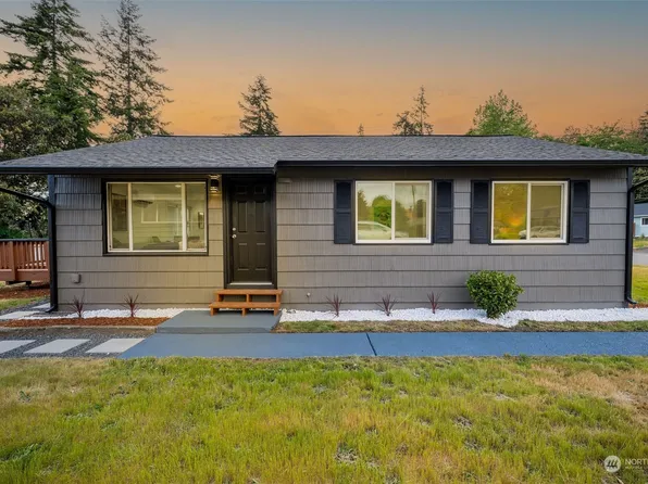 513 Juniper Street Ct, Bremerton, WA 98310