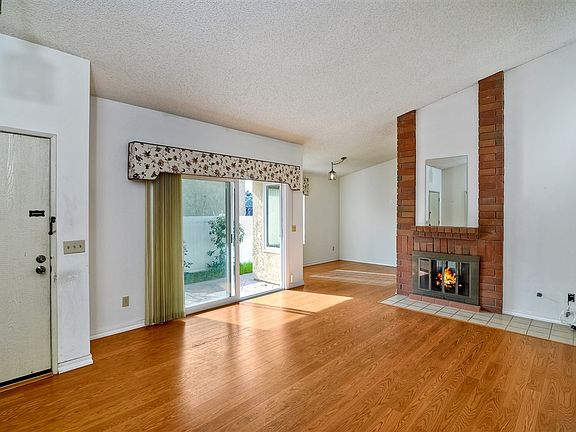 2nd image of 3578 Seafarer Dr