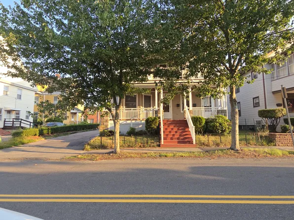 68 Hoyle St #6, Norwood, MA 02062
