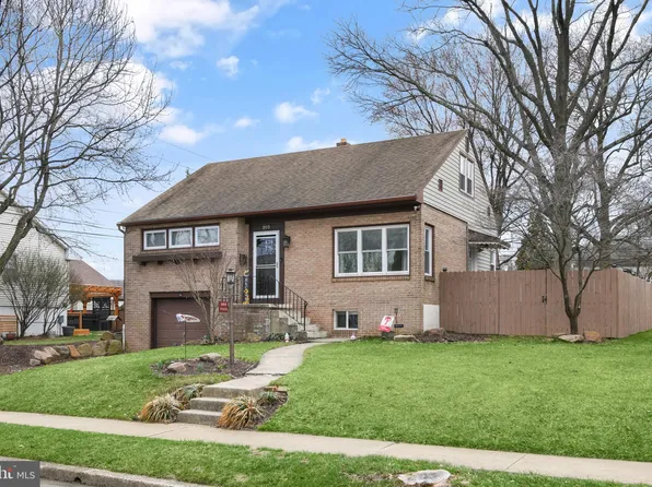 203 Eric Ave, Reading, PA 19607