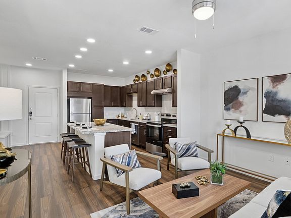 5th image of 201 Wildwood Blvd #1105