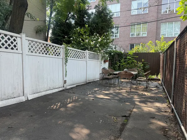 158 Withers Street image 1 of 6