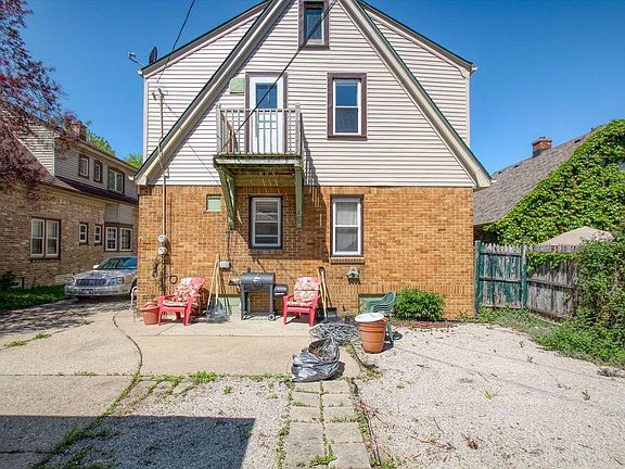 4th image of 3378 N 47th St #80
