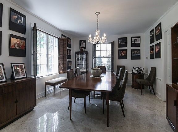 4th image of 95 Lakeside Pl