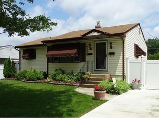 1106 Birchwood Dr, Newark, DE