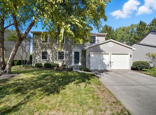 2228 Gnarled Pine Dr, Dublin, OH 43016