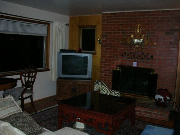 3rd image of 168 Vista Del Mar St
