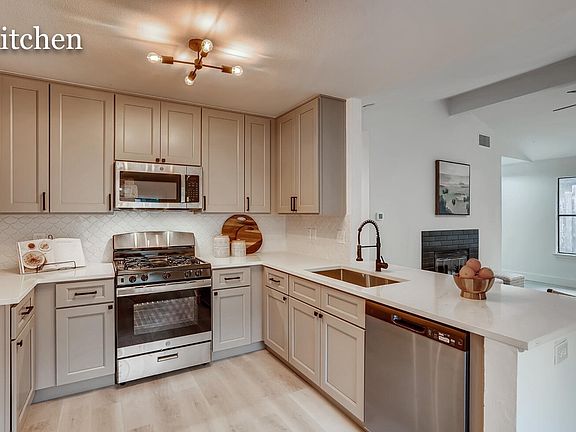 5th image of 11604 Pearwood Pl