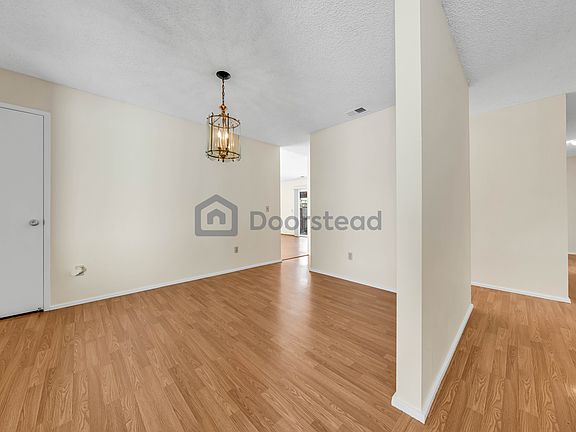 5th image of 1481 McGregor Ave