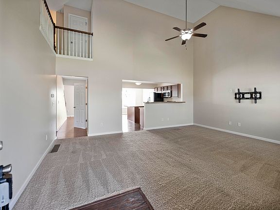 5th image of 208 Brookshire Ct