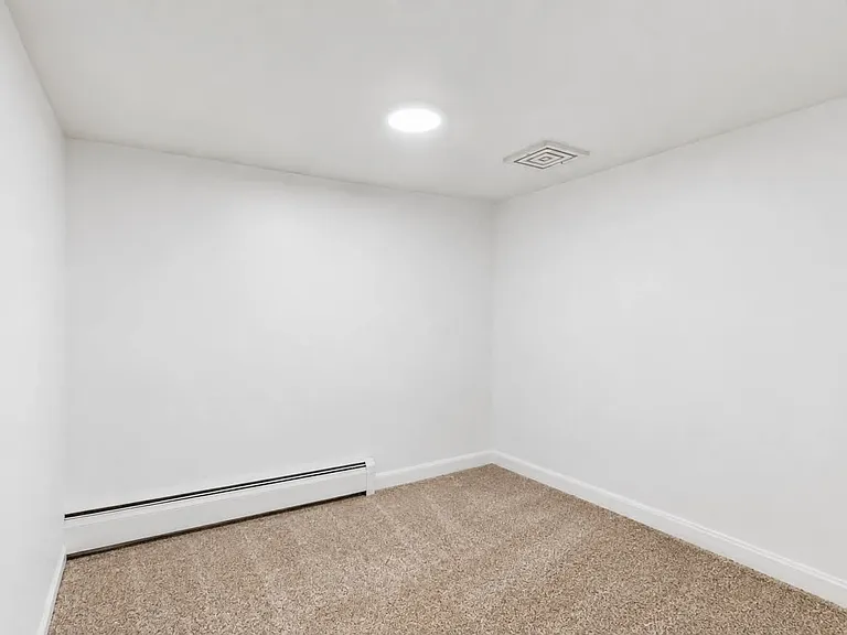 17 Boynton St #1 — Photo 12
