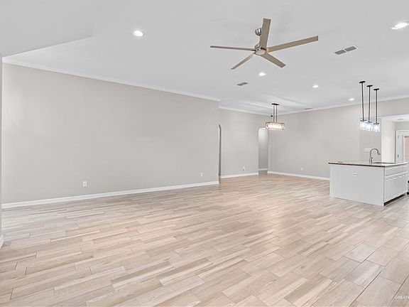 3rd image of 2905 Northgate Ln