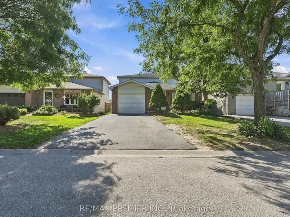 54 Hersey Cres N, Barrie, ON L4N 8R2