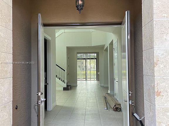3rd image of 8240 Lost Creek Ln