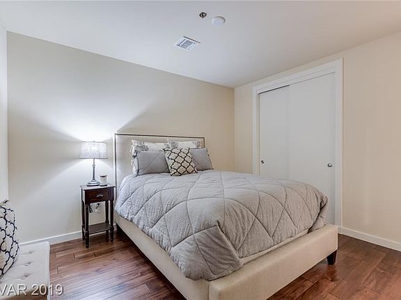 5th image of 4471 Dean Martin Dr Unit 908