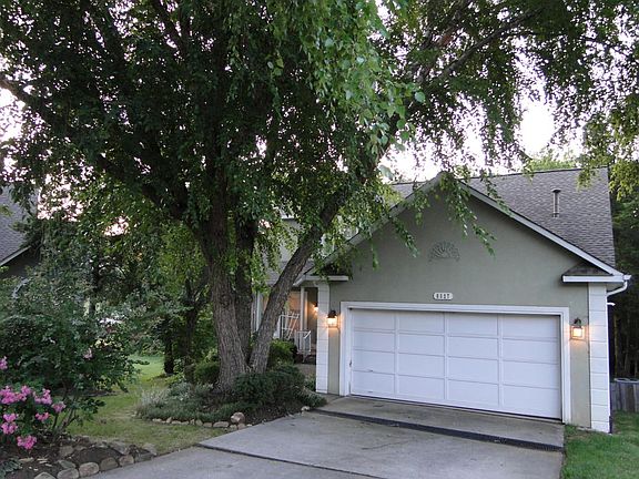 3rd image of 8527 Cypress Lake Dr E