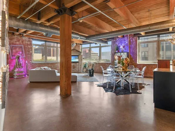 509 Elm St APT 304, Dallas, TX 75202