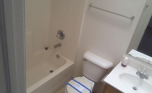 5th image of 3485 Yellow Rose St
