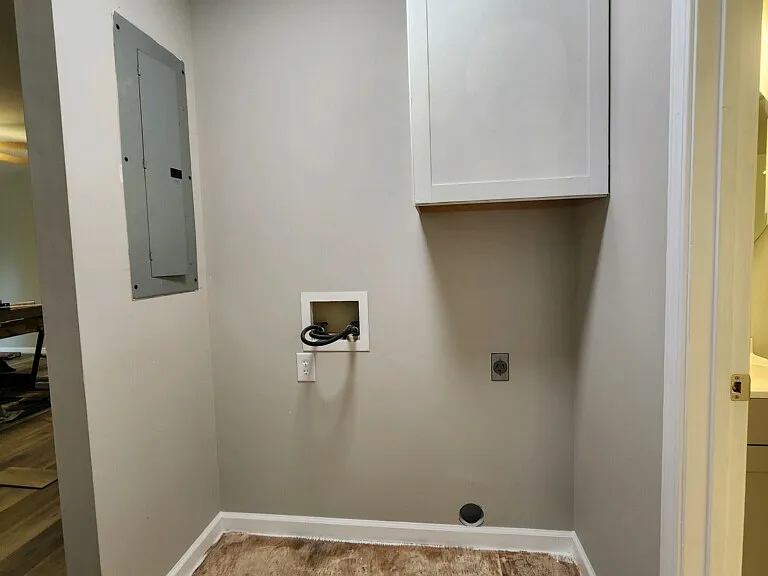 123B Canty Ln #B — Photo 7