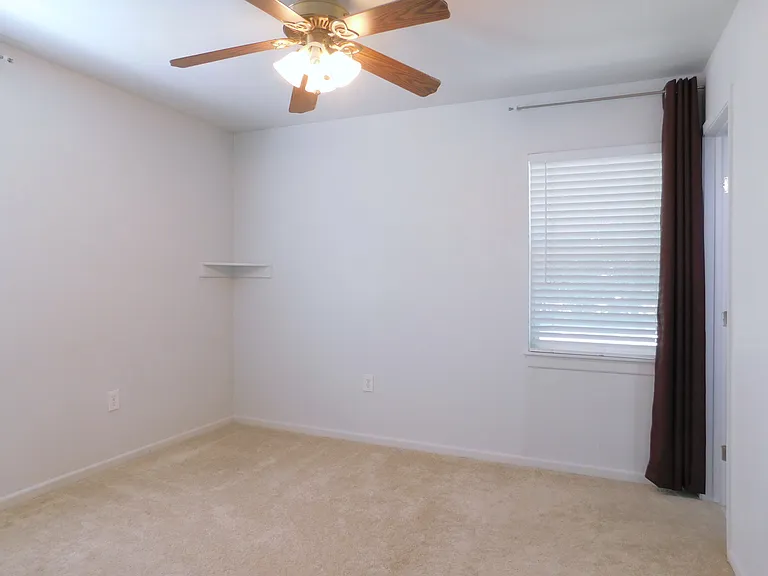 705 Sun Valley Dr — Photo 16