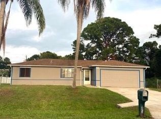 473 Peterson St, Sebastian, FL 32958