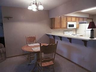 5th image of 16 Chapel Ln