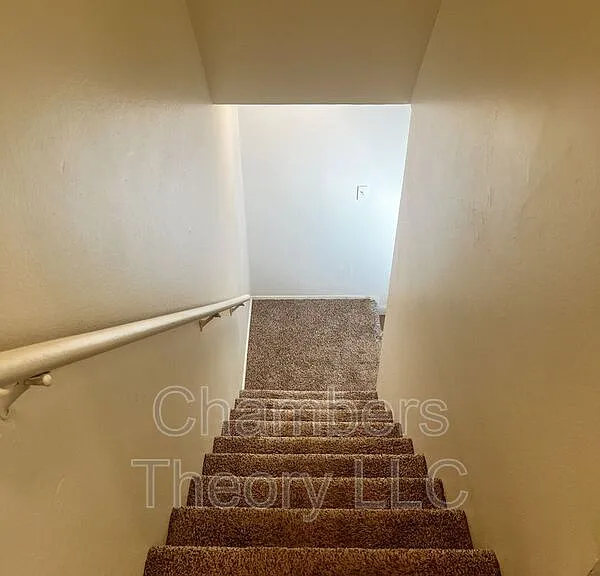 695 SE Centennial St #B — Photo 16