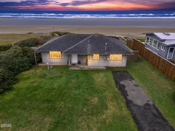 4436 SW Pacific Sands Dr, Waldport, OR 97394