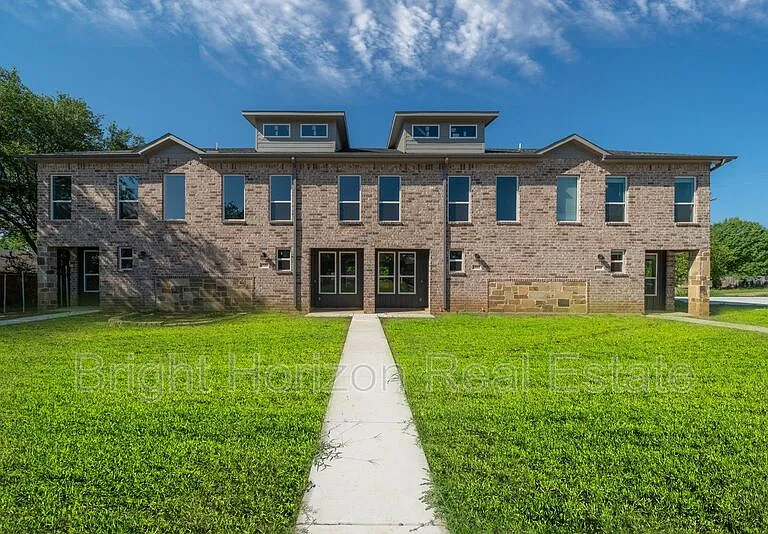 6506 Park Place Dr — Photo 1