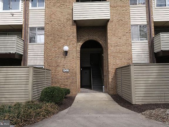 2nd image of 19441 Brassie Pl APT 203